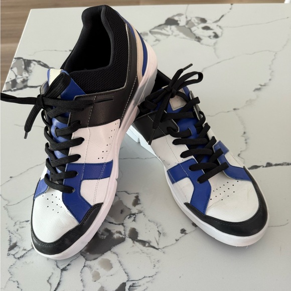On Running Men's Black and Blue Sneakers - Picture 1 of 7